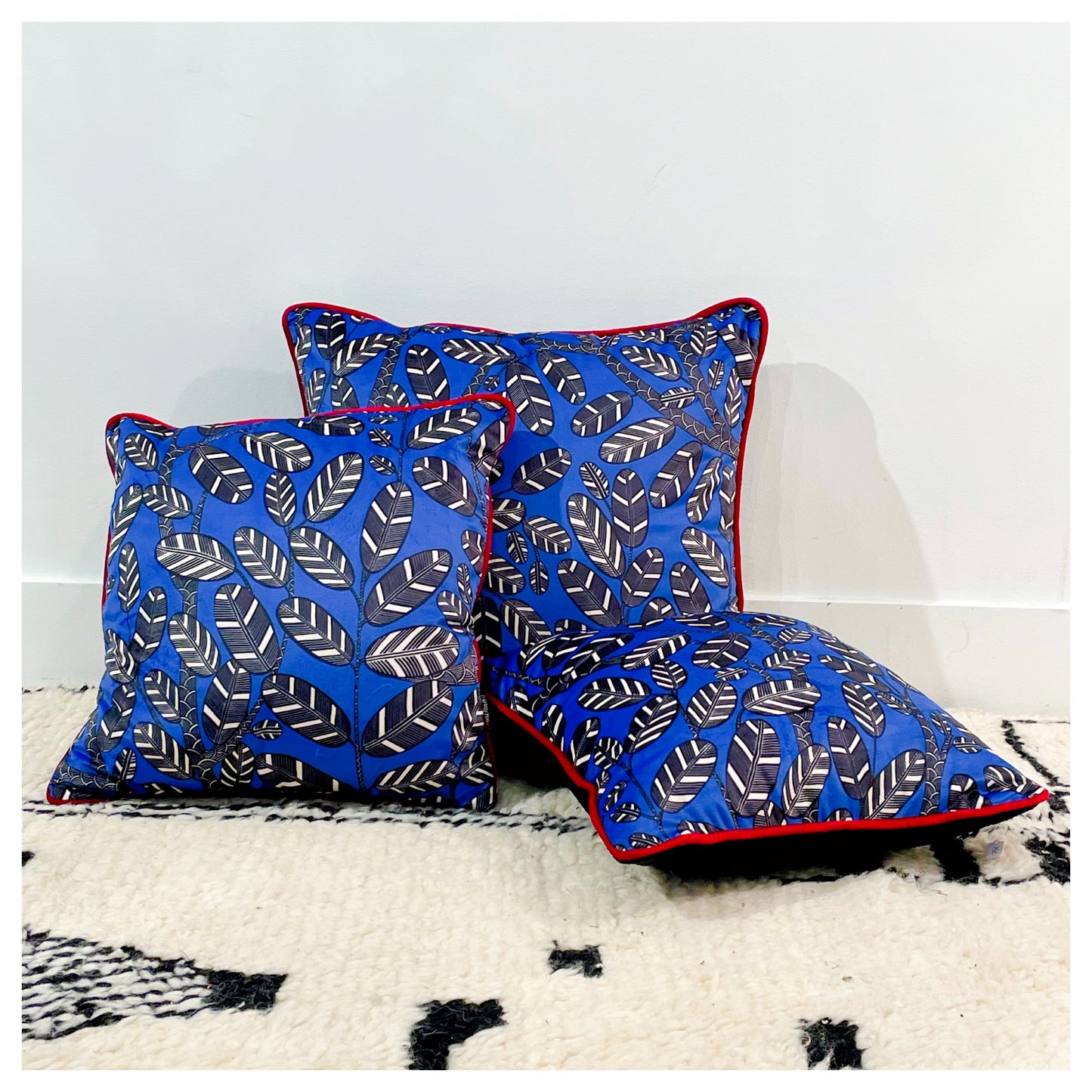AMAZONE velours bleu vif
