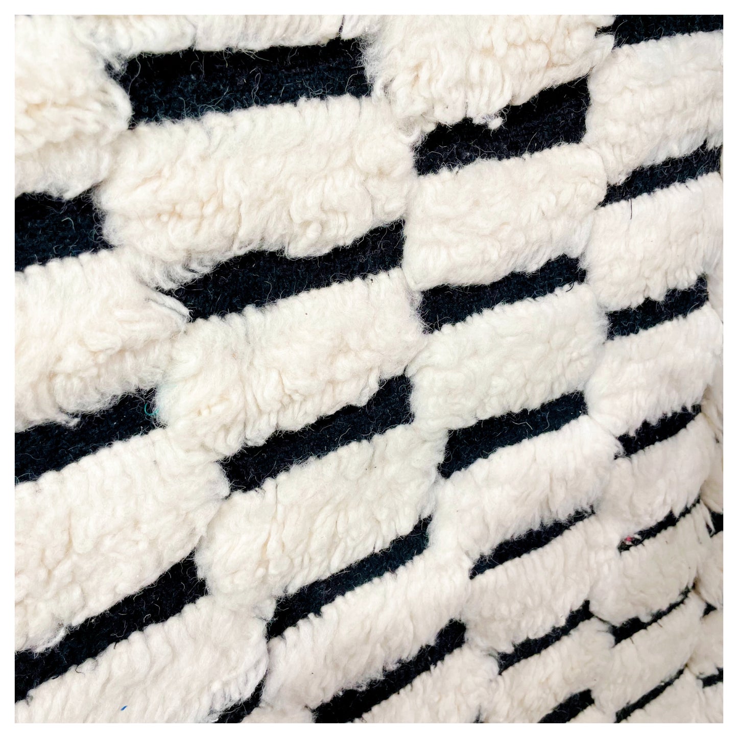 Fluffy noir et blanc - Tapis berbère XL