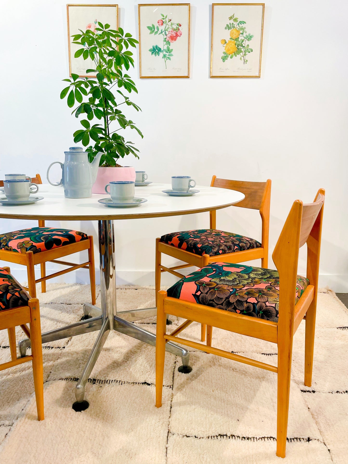 Table à manger vintage 120cm