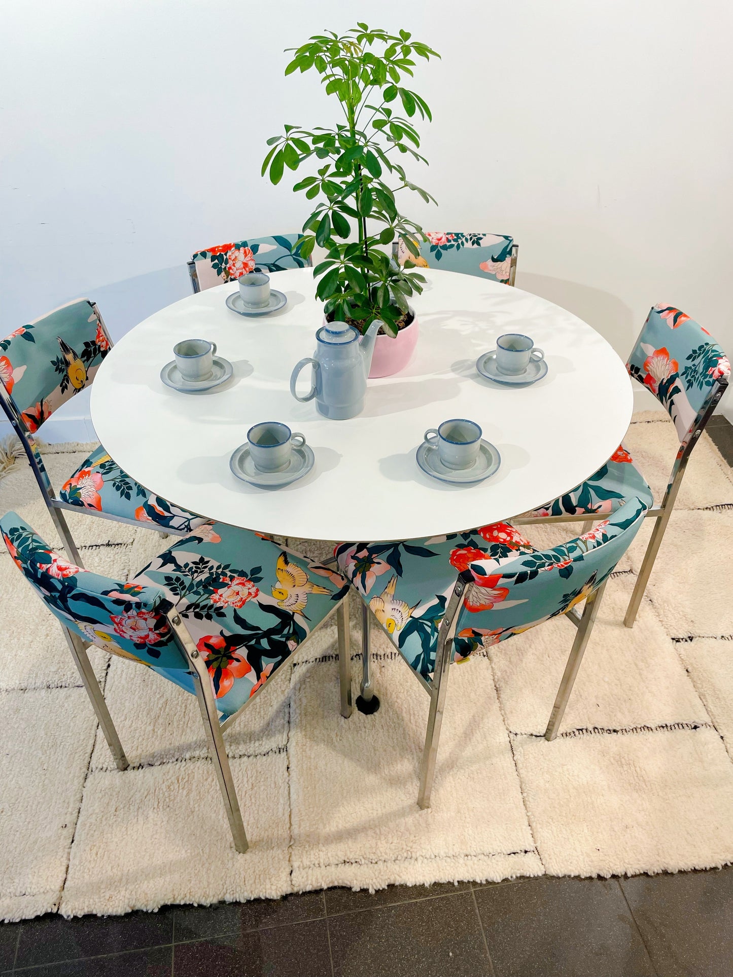 Table à manger vintage 120cm