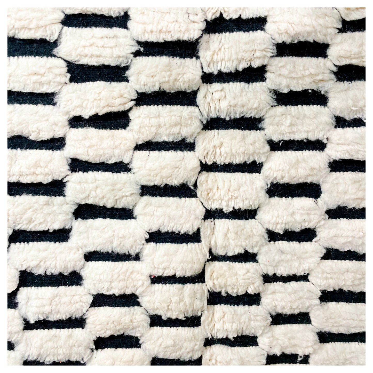 Fluffy noir et blanc - Tapis berbère XL