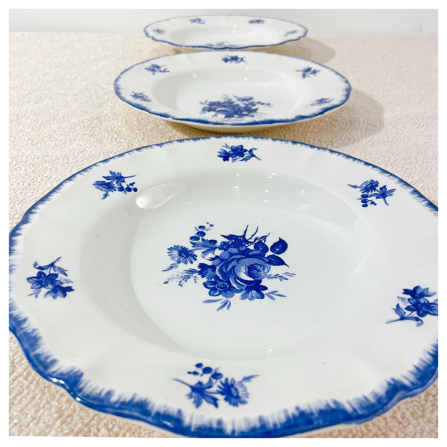 ROSE BLEUE - Assiettes creuses