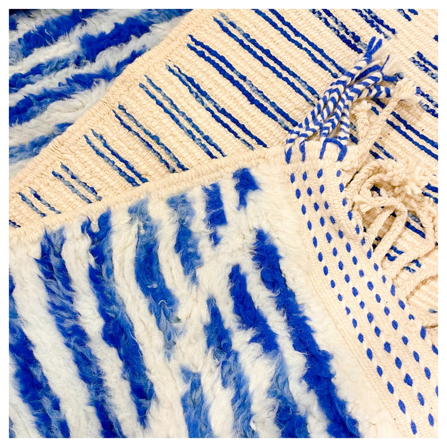 BERBÈRE BENI OURAIN BLEU
