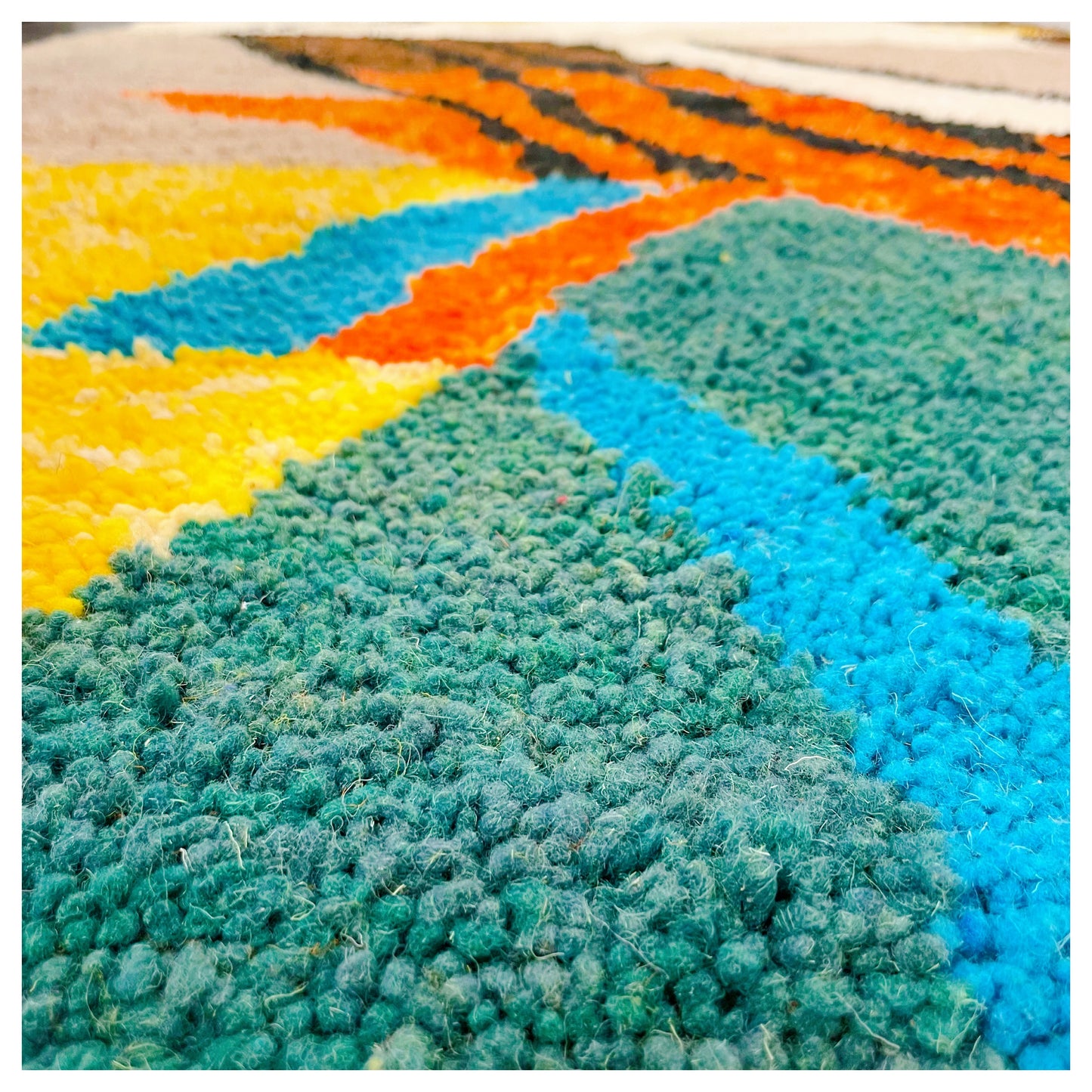 BERBÈRE DESIGN COLORÉ