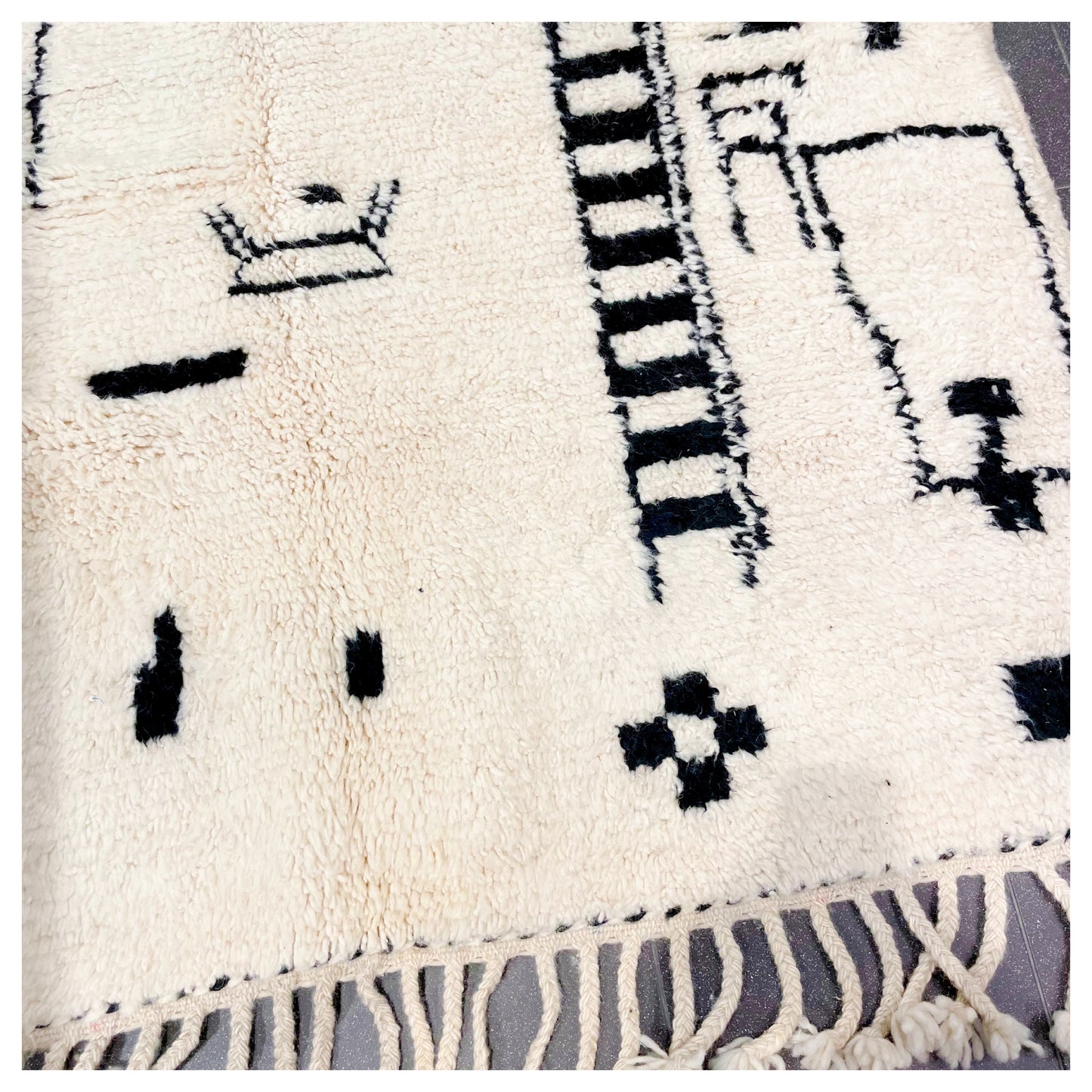 BERBÈRE DESIGN B/W