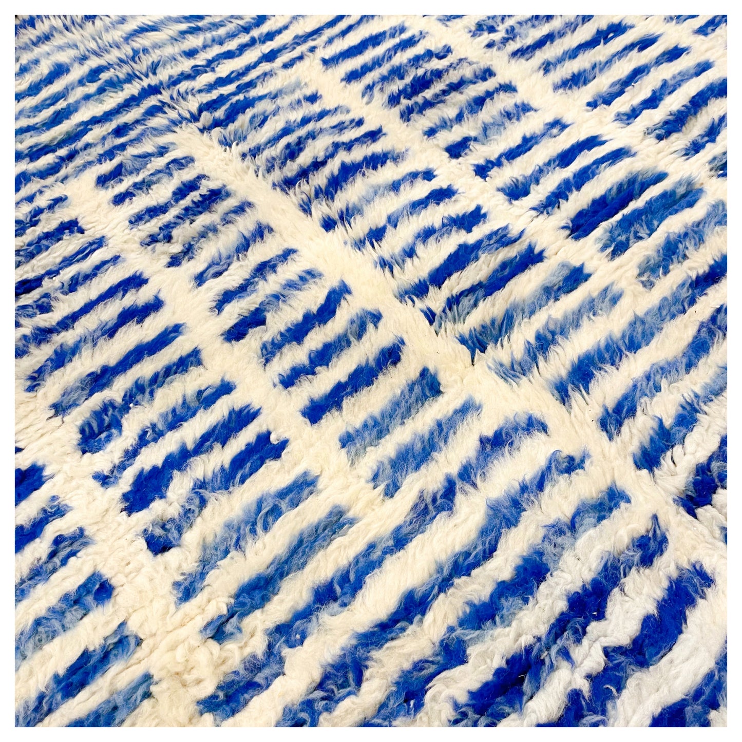 BERBÈRE BENI OURAIN BLEU