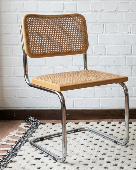 Paire de chaises style Breuer – structure tubulaire chromée et cannage