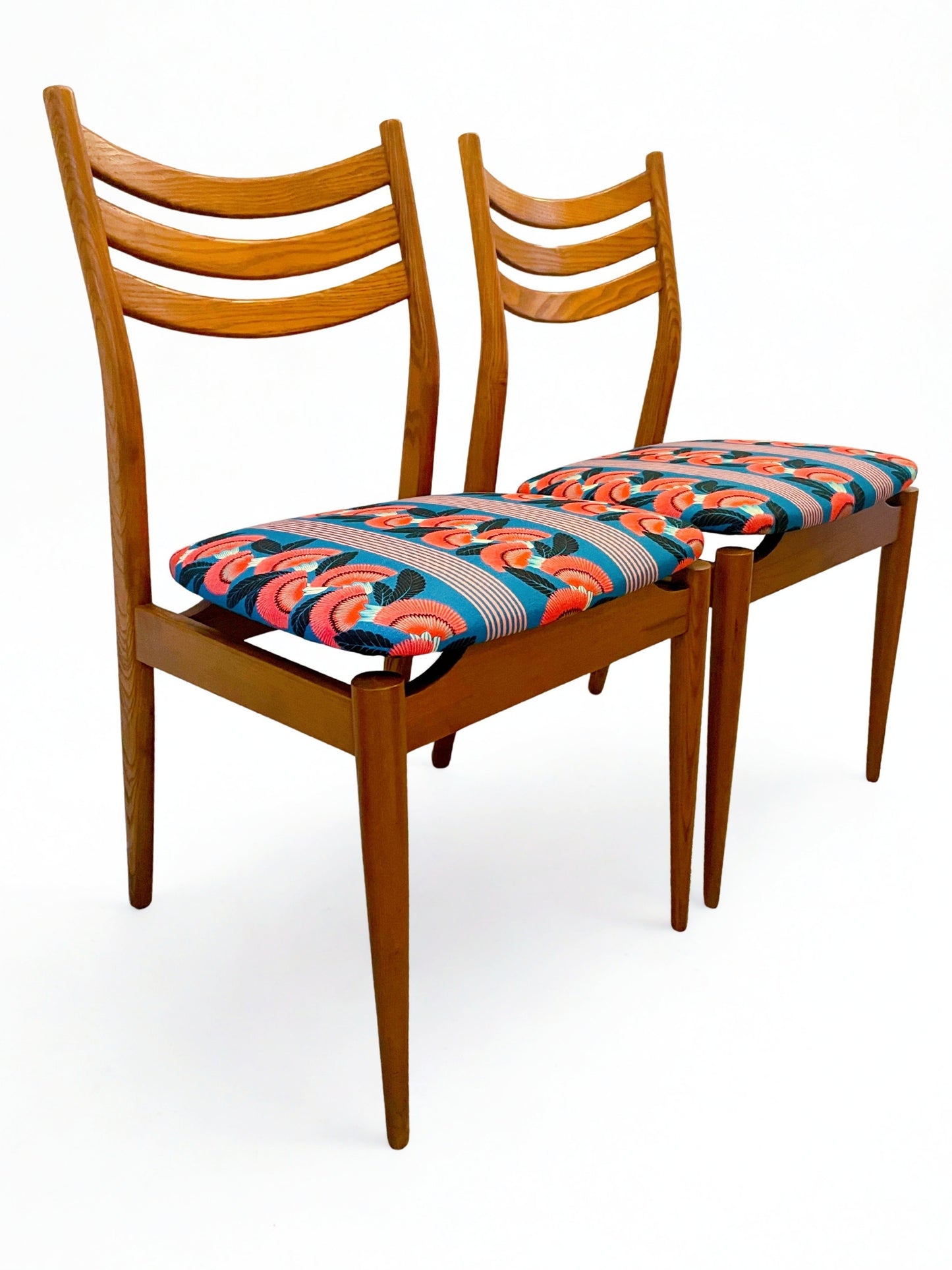 Chaises scandinaves vintage