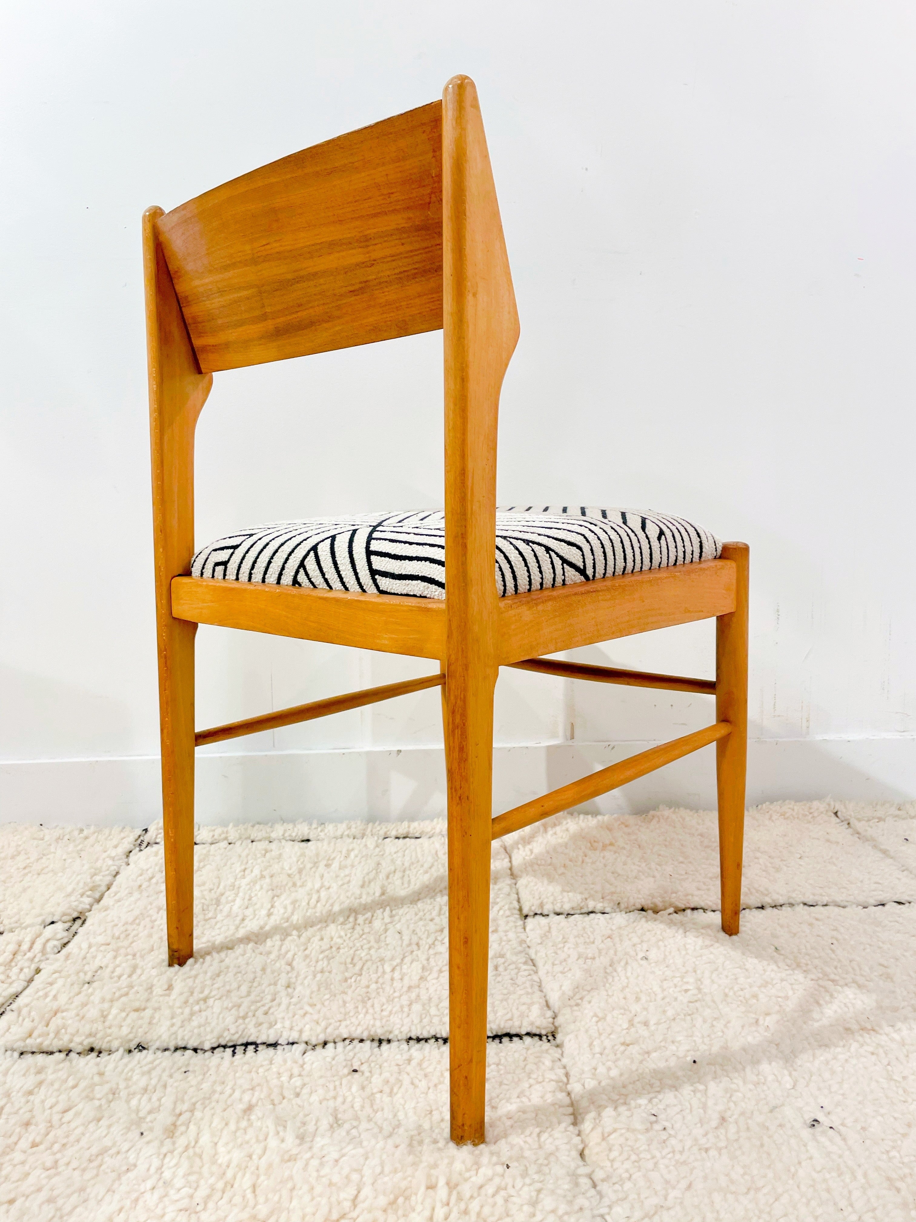 Chaise scandinave moderniste - Années 60