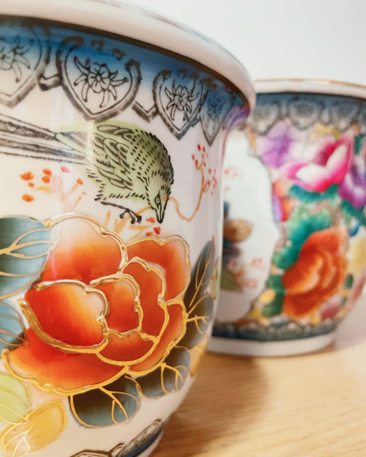 Paire de cache-pots vintage japonisants - Décor floral et dorures