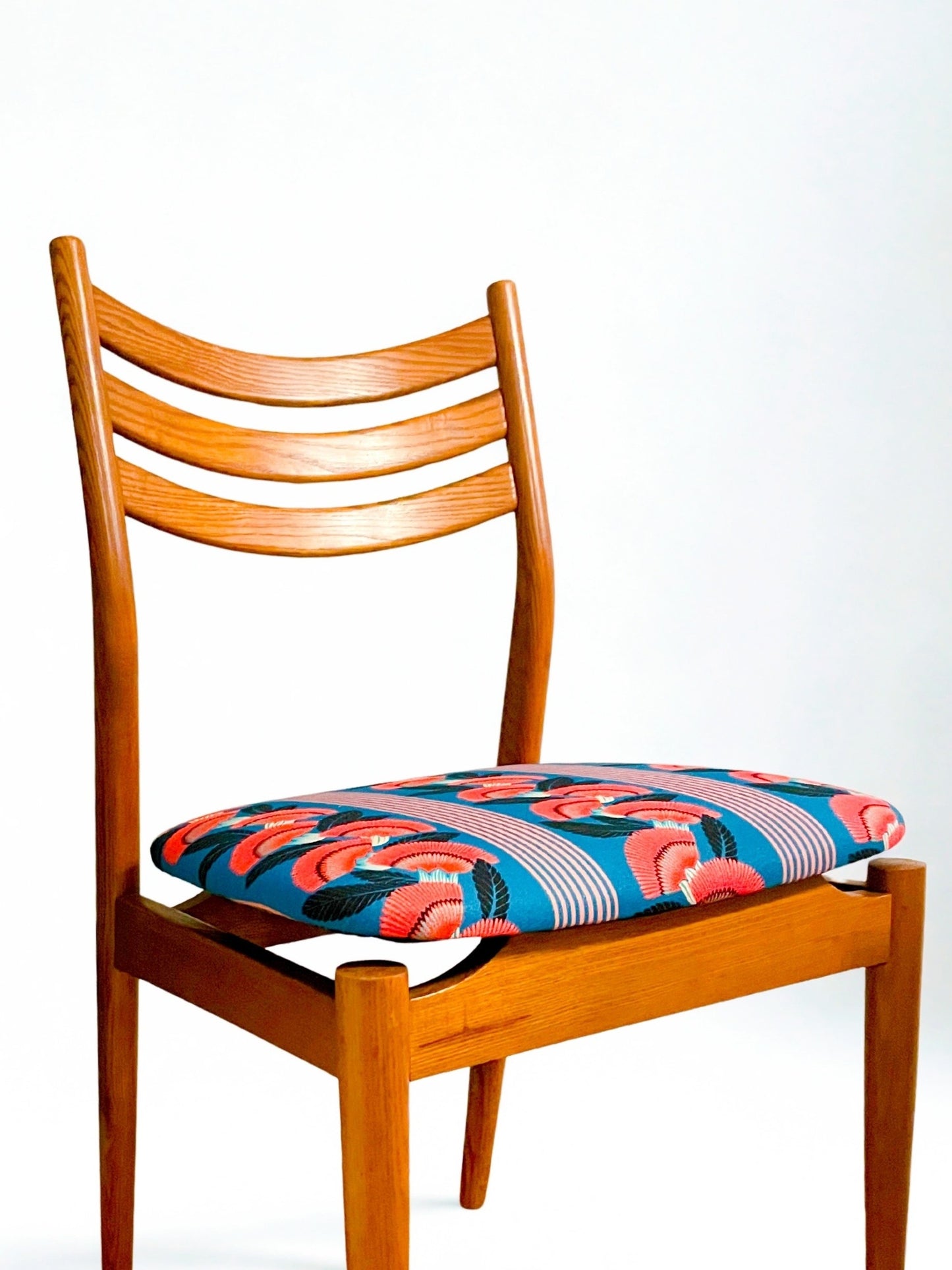 Chaises scandinaves vintage