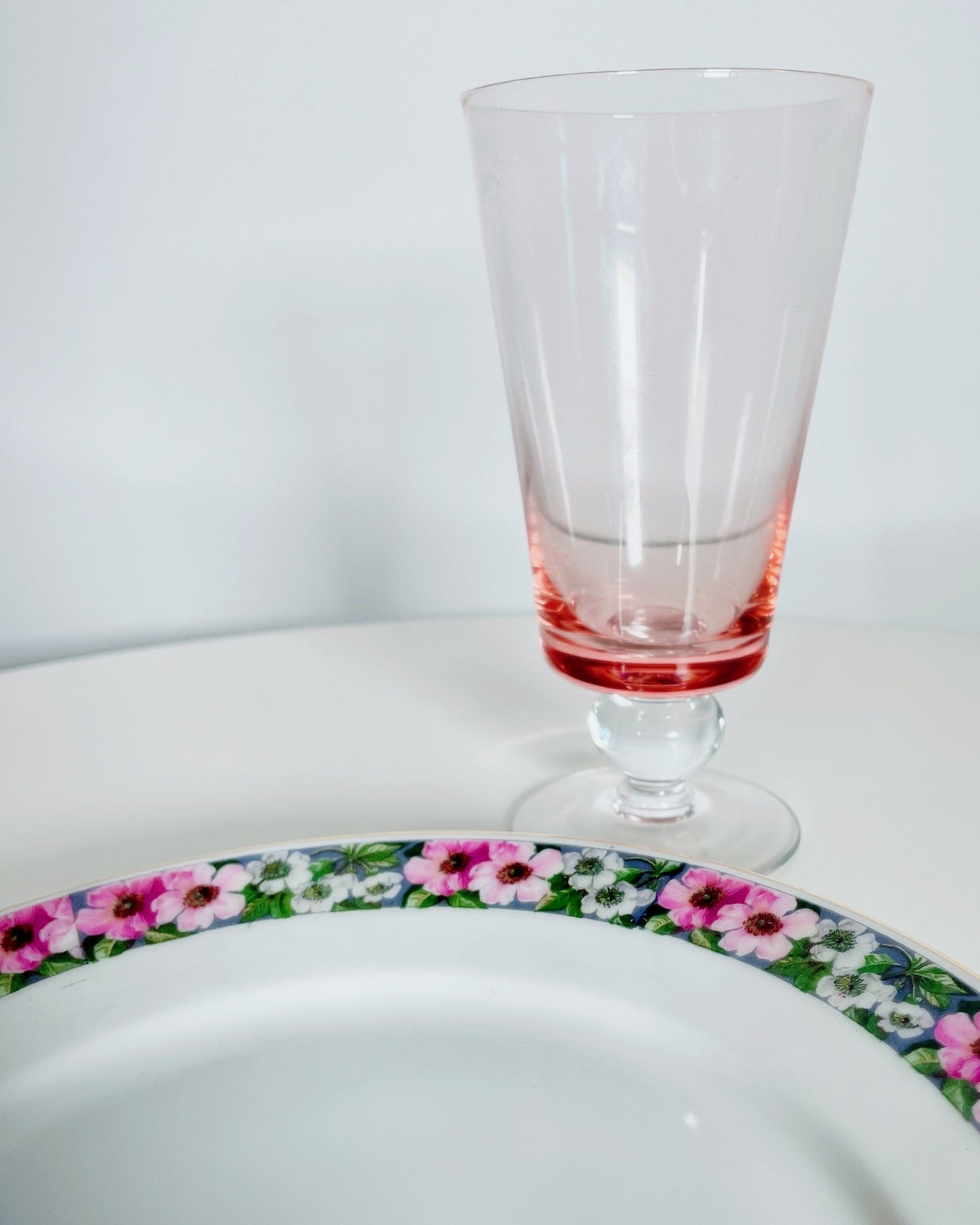 Set de 6 verres vintage rose dégradé – années 60/70