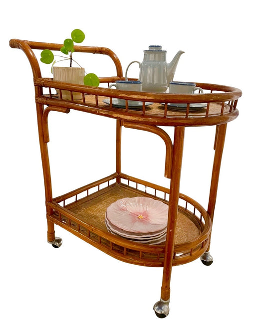 Desserte sur roulettes en rotin années 60-70